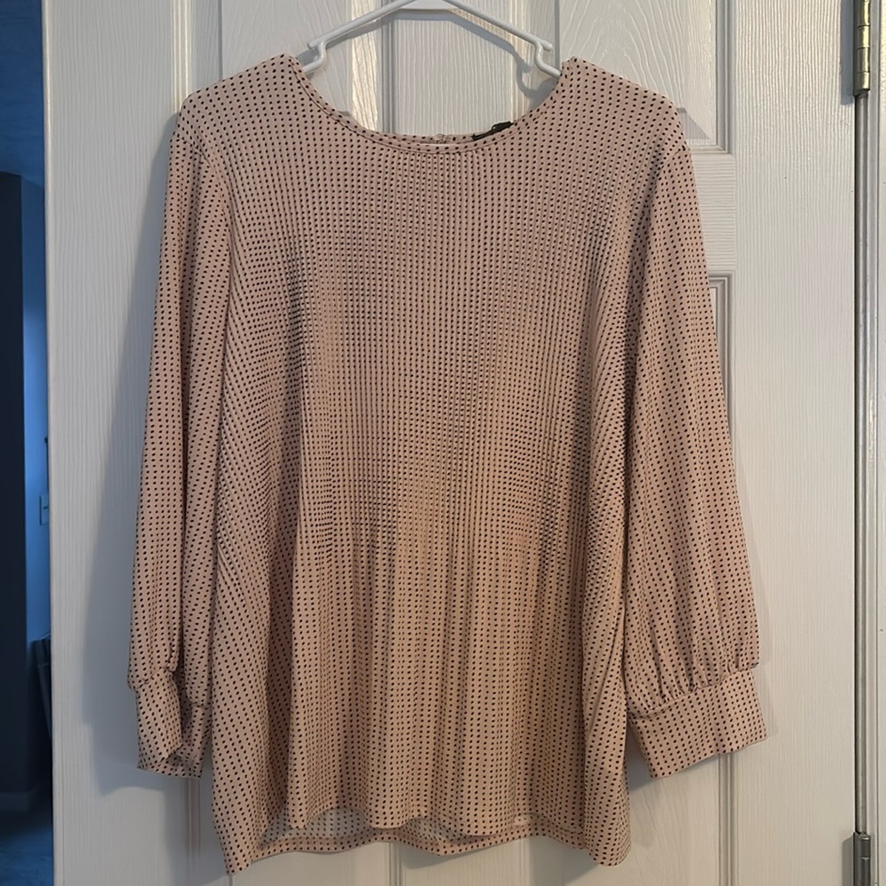 Women’s XL light pink/black Pleated Top
